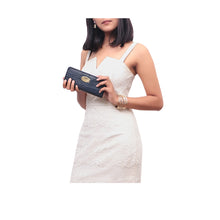 Load image into Gallery viewer, CARLY W2 BI-FOLD WALLET