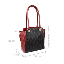 Load image into Gallery viewer, EE LIYA 01 SHOULDER BAG