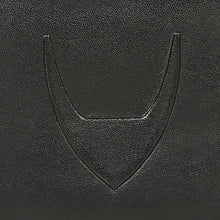 Load image into Gallery viewer, LE MANS W5 BI-FOLD WALLET