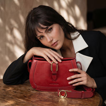 Load image into Gallery viewer, Antoinette 02 Red Leather Shoulder Bag