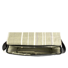 Load image into Gallery viewer, AIDEN 01 MESSENGER BAG