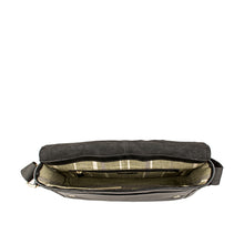 Load image into Gallery viewer, AIDEN 01 MESSENGER BAG