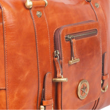 Load image into Gallery viewer, GUEVARA 03 SHOULDER BAG