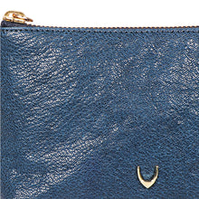 Load image into Gallery viewer, LA FETE 02 THE BEAUTY BOX