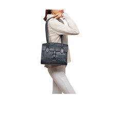 Load image into Gallery viewer, LIMA 06 SHOULDER BAG