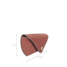 Load image into Gallery viewer, NORI SUNGLASS HOLDER