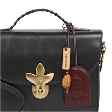 Load image into Gallery viewer, NURTURE 03 SHOULDER BAG