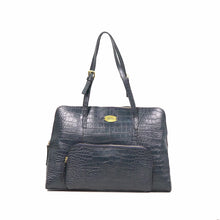 Load and play video in Gallery viewer, 109 02 TOTE BAG