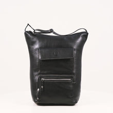 Load and play video in Gallery viewer, GANGNAM 01 BACKPACK