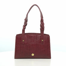 Load and play video in Gallery viewer, BERBER 04 SHOULDER BAG