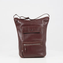 Load and play video in Gallery viewer, GANGNAM 01 BACKPACK