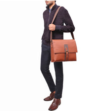 Load image into Gallery viewer, REGENT 02 MESSENGER BAG