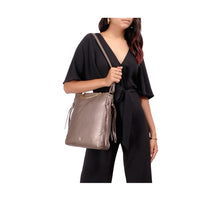 Load image into Gallery viewer, FLIRT 01 SHOULDER BAG