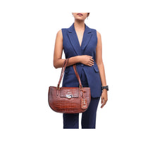 Load image into Gallery viewer, FLING 03 TOTE BAG