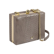 Load image into Gallery viewer, 3 A.M 01 SLING BAG - Hidesign