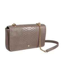 Load image into Gallery viewer, 3 A.M 02 SLING BAG - Hidesign