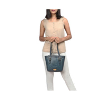 Load image into Gallery viewer, EE DUBAI 02 SHOULDER BAG
