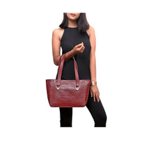 Load image into Gallery viewer, EE ISIS 01 TOTE BAG
