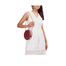 Load image into Gallery viewer, ARDENNE SLING BAG