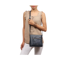 Load image into Gallery viewer, MAINE 04 CROSSBODY