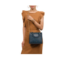 Load image into Gallery viewer, WINDSOR 02 SLING BAG