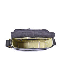 Load image into Gallery viewer, AIDEN 02 CROSSBODY - Hidesign