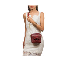 Load image into Gallery viewer, ALANIS 01 SLING BAG