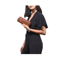 Load image into Gallery viewer, ASCOT W1 ZIP AROUND WALLET