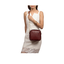 Load image into Gallery viewer, CALI 02 SLING BAG