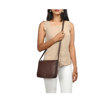 Load image into Gallery viewer, CARMEL 01 SLING BAG