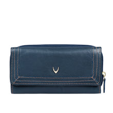 Load image into Gallery viewer, CERYS W3 (RF) CLUTCH