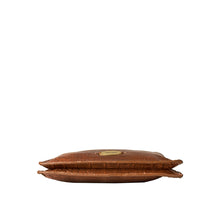 Load image into Gallery viewer, CLAEA W3 SLING WALLET - Hidesign