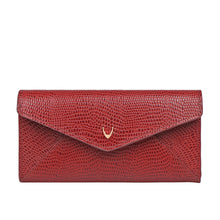 Load image into Gallery viewer, DINAH W1 CLUTCH