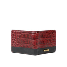 Load image into Gallery viewer, EE 393-010 BI-FOLD WALLET