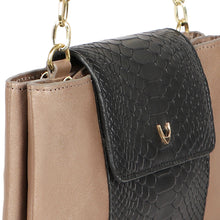 Load image into Gallery viewer, EE AQUARIUS 01-M SHOULDER BAG