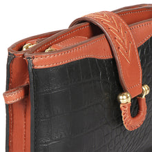 Load image into Gallery viewer, EE FRIEDA W3-M SLING WALLET