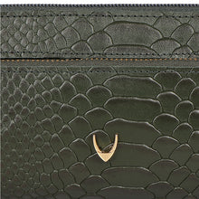 Load image into Gallery viewer, EE KATNISS W1-M ZIP AROUND WALLET