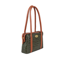 Load image into Gallery viewer, EE KENDALL-M SHOULDER BAG