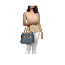 Load image into Gallery viewer, EE LEANDRA 02 SHOULDER BAG