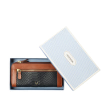 Load image into Gallery viewer, EE LIBRA W2 DOUBLE ZIP AROUND WALLET