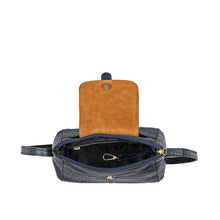 Load image into Gallery viewer, EE LYRA-M SLING BAG