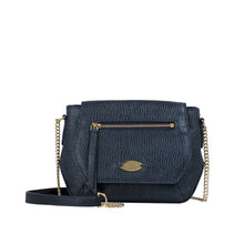 Load image into Gallery viewer, EE TAURUS 03 SLING BAG