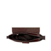 Load image into Gallery viewer, EE TAURUS 03 SLING BAG