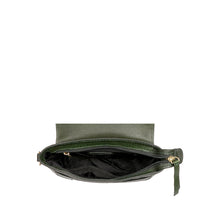 Load image into Gallery viewer, EE TAURUS 03 SLING BAG