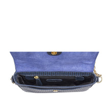 Load image into Gallery viewer, EE VENUS 02 SHOULDER BAG - Hidesign