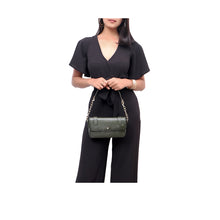 Load image into Gallery viewer, EE VENUS 02 SHOULDER BAG
