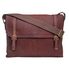 Load image into Gallery viewer, FLEET STREET 03 MESSENGER BAG
