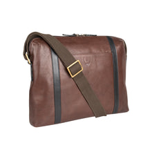 Load image into Gallery viewer, GABLE 03 CROSSBODY