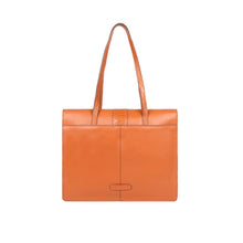 Load image into Gallery viewer, GWEN 04 SHOULDER BAG