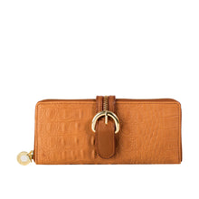 Load image into Gallery viewer, HARAJUKU W2 RF ZIP AROUND